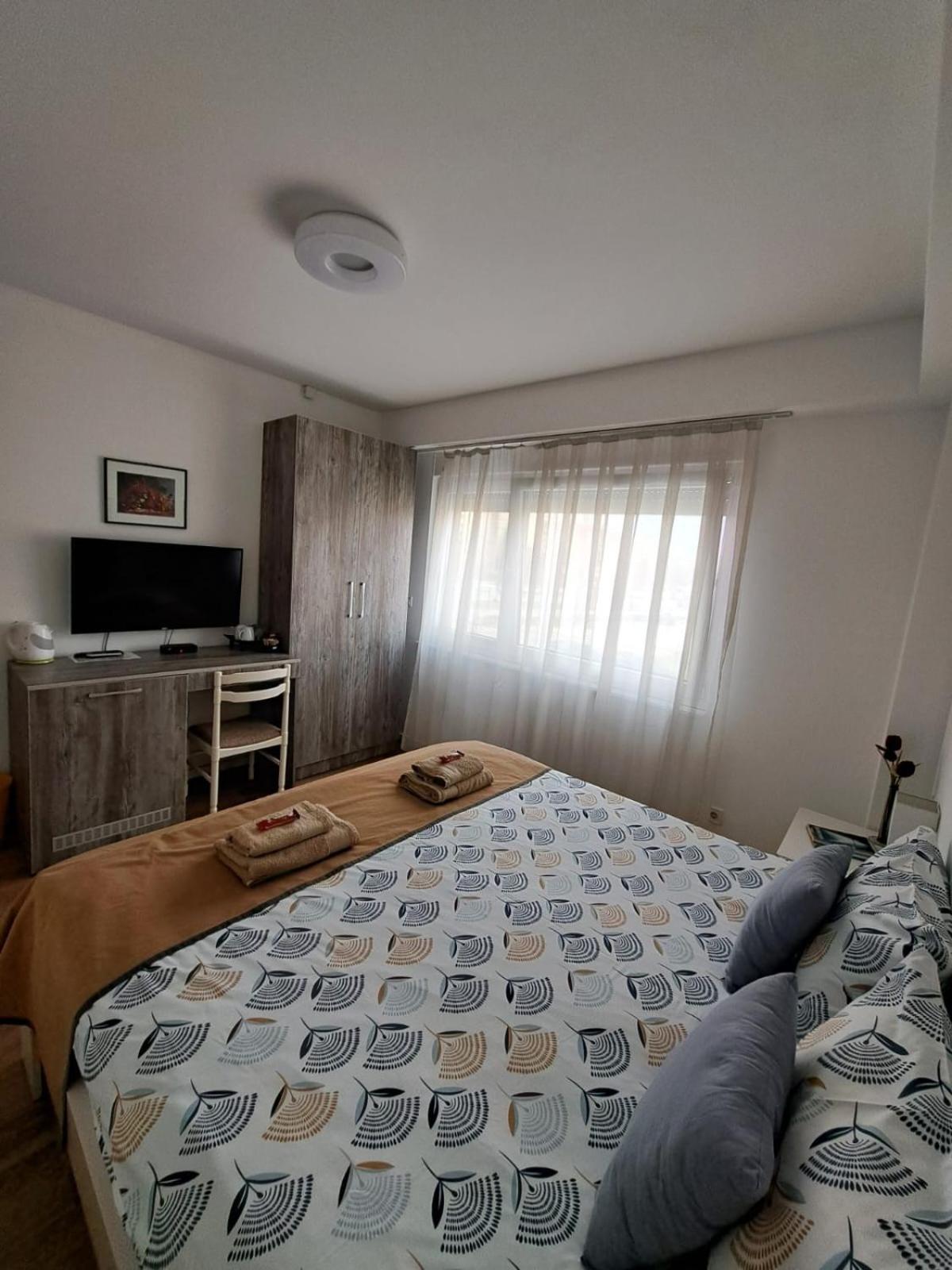 Foxxy Luxury Apartments Skopje Eksteriør billede