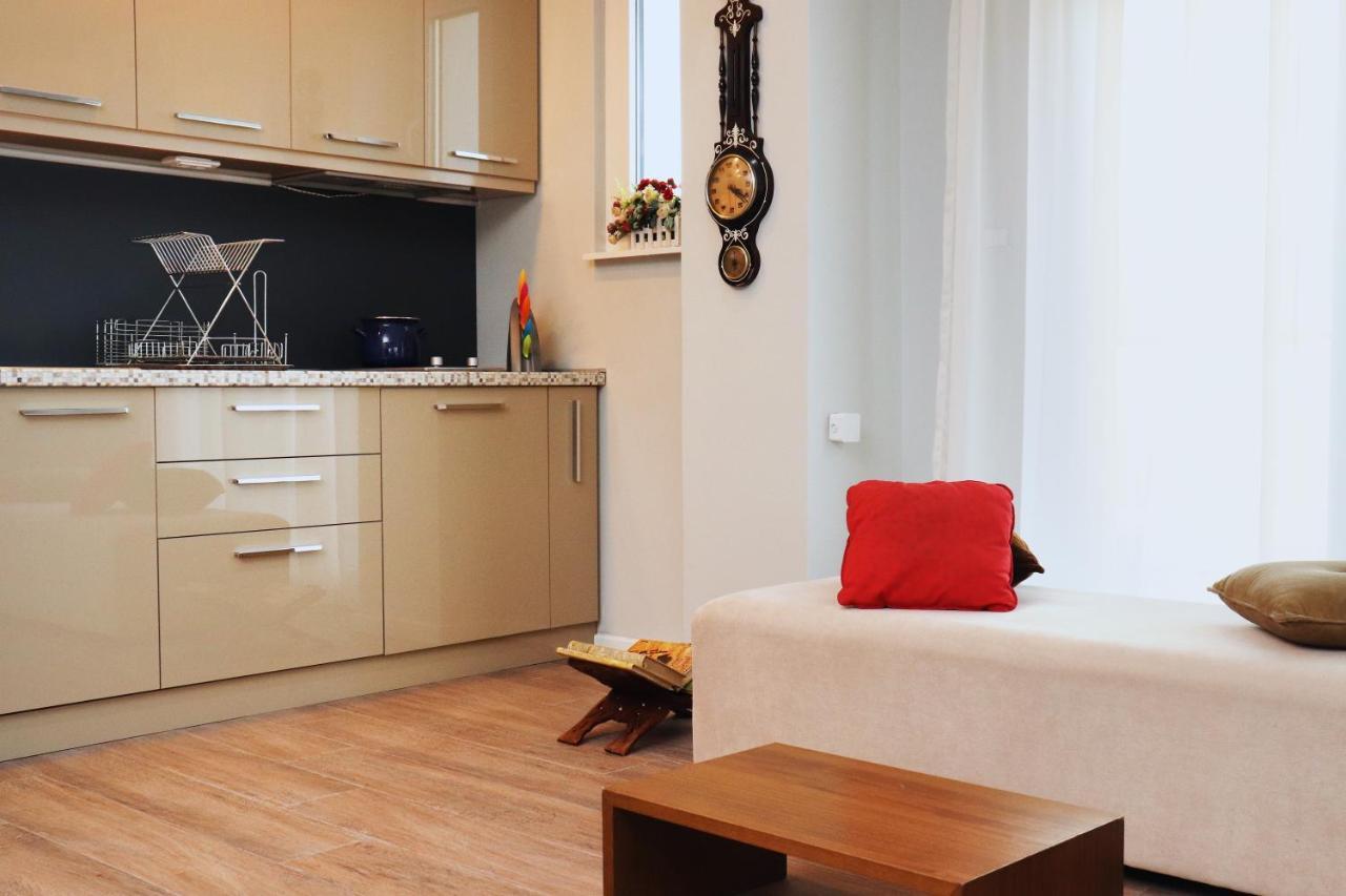 Foxxy Luxury Apartments Skopje Eksteriør billede
