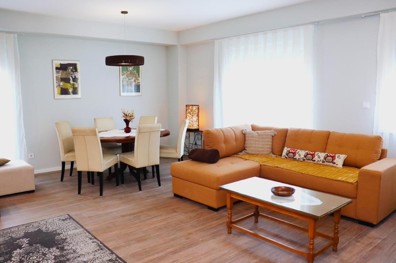 Foxxy Luxury Apartments Skopje Eksteriør billede